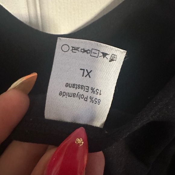 Black Shapewear Thong Bodysuit XL - Picture 4 of 5